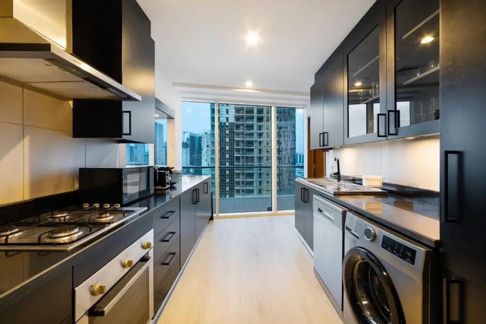 Дубай: Spectacular Duplex Apt w Canal Views