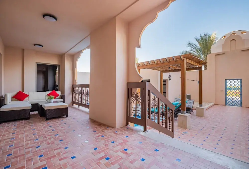 Дубай: GLOBALSTAY. Sarai Private Pool Homes and Villas