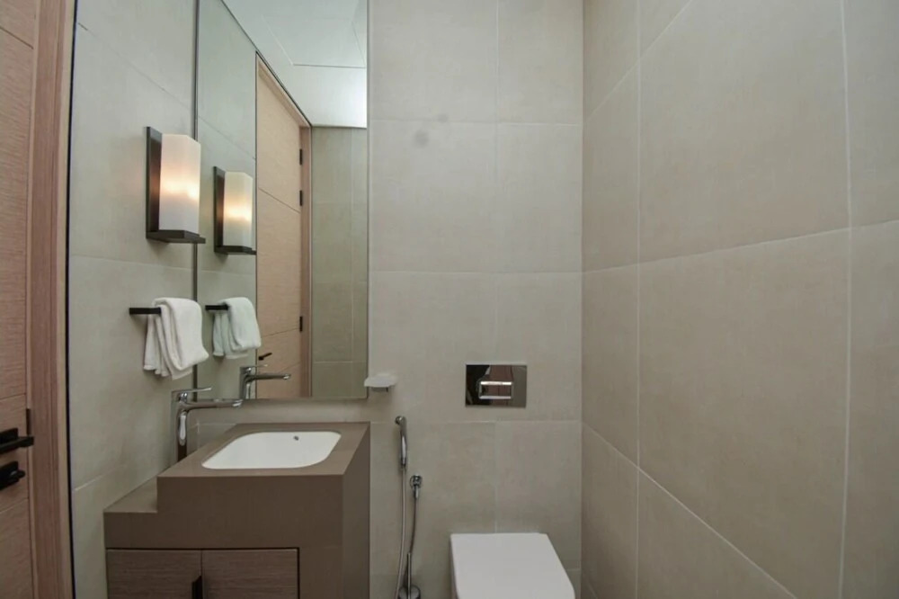 Дубай: Private Beach in a Bnbme Designer Apartment