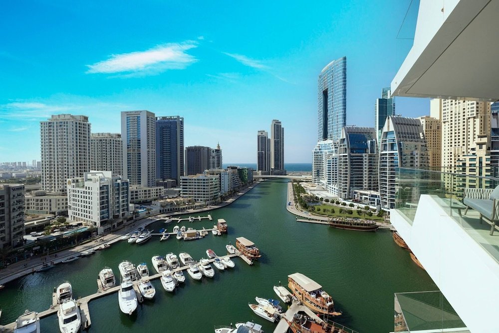 Дубай: Brand New Apt Modern 1br Amazing Marina Views