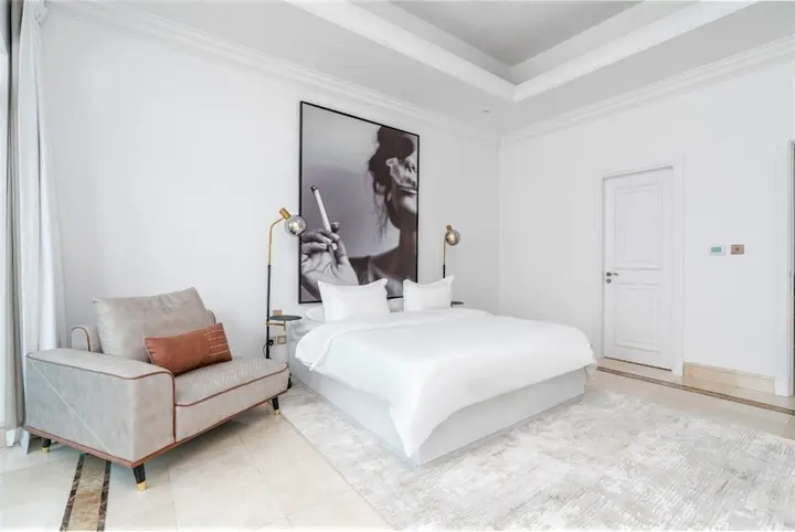 Дубай: Seaview Penthouse with Private Gym & Outdoor Pool