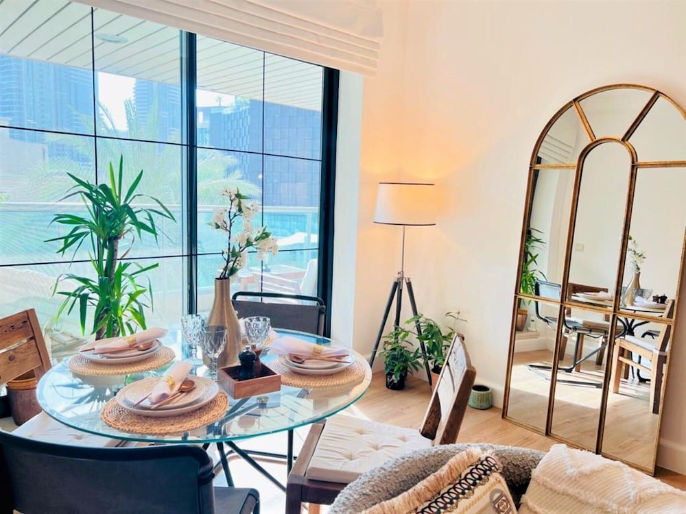 Дубай: Elegant 2bedroom With Balcony in Dubai Marina