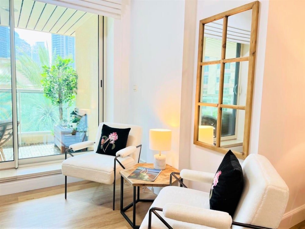 Дубай: Elegant 2bedroom With Balcony in Dubai Marina