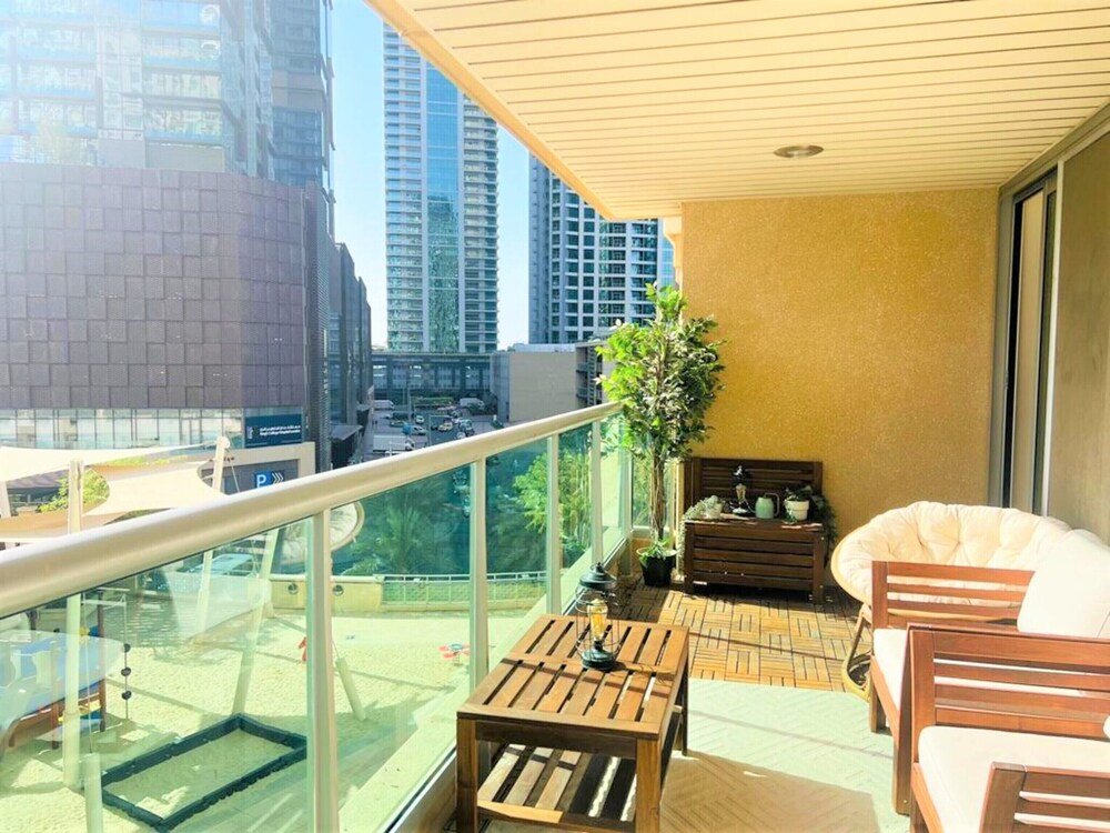 Дубай: Elegant 2bedroom With Balcony in Dubai Marina