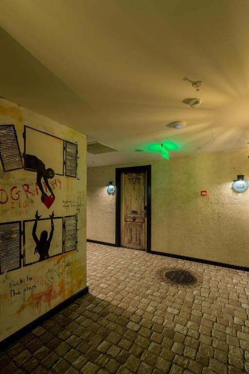 Тбилиси: Hotel Biography Tbilisi Mimino