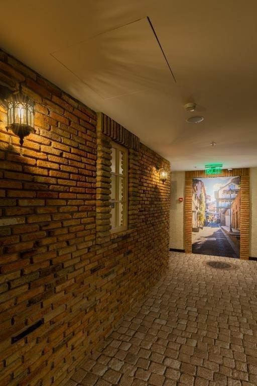 Тбилиси: Hotel Biography Tbilisi Mimino