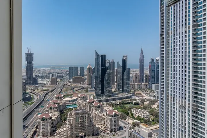 Дубай: Апартаменты Silkhaus Spacious 2bdr In Downtown Center With Balcony