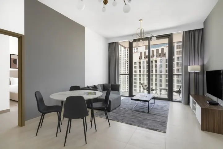 Дубай: Апартаменты Silkhaus Spacious 2bdr In Downtown Center With Balcony
