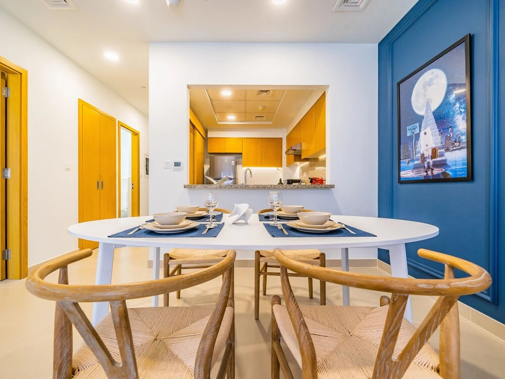 Дубай: Monty Holiday Home - Serene & Modern Apartment With Burj Khalifa View