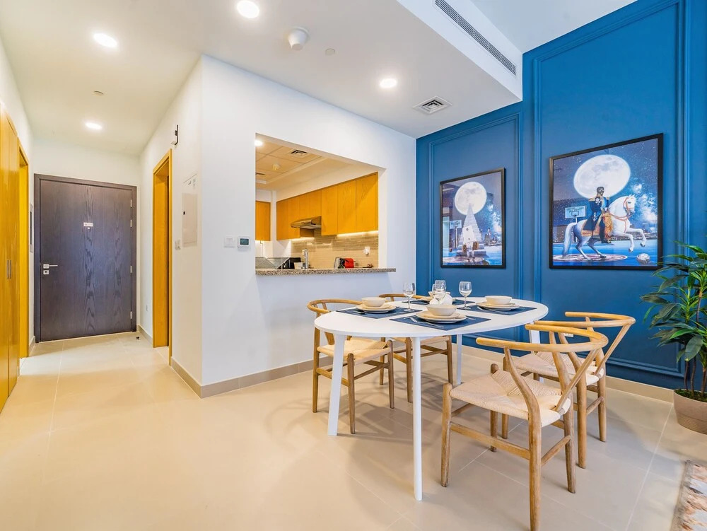 Дубай: Monty Holiday Home - Serene & Modern Apartment With Burj Khalifa View
