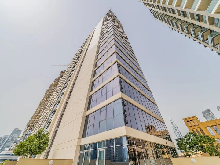 Дубай: Art-inspired apartment amidst Downtown Dubai
