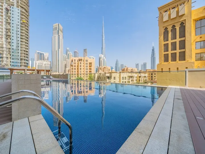 Дубай: Art-inspired apartment amidst Downtown Dubai