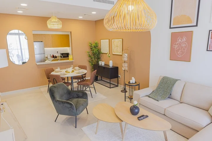 Дубай: Art-inspired apartment amidst Downtown Dubai