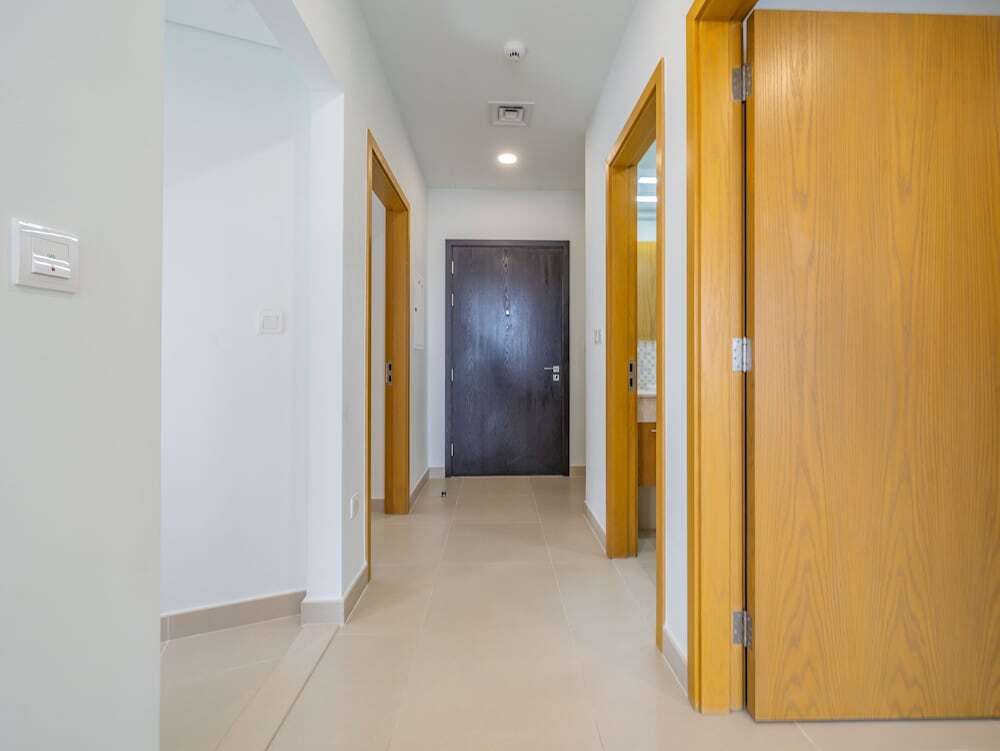 Дубай: Glamorous Apartment Facing Burj Khalifa