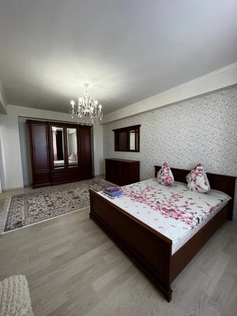 Актау: Апартаменты Vip House