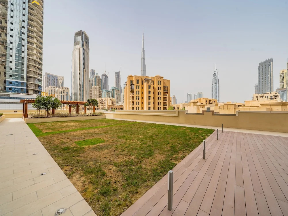 Дубай: Monty - Super Chic Apartment With Views on Burj Khalifa