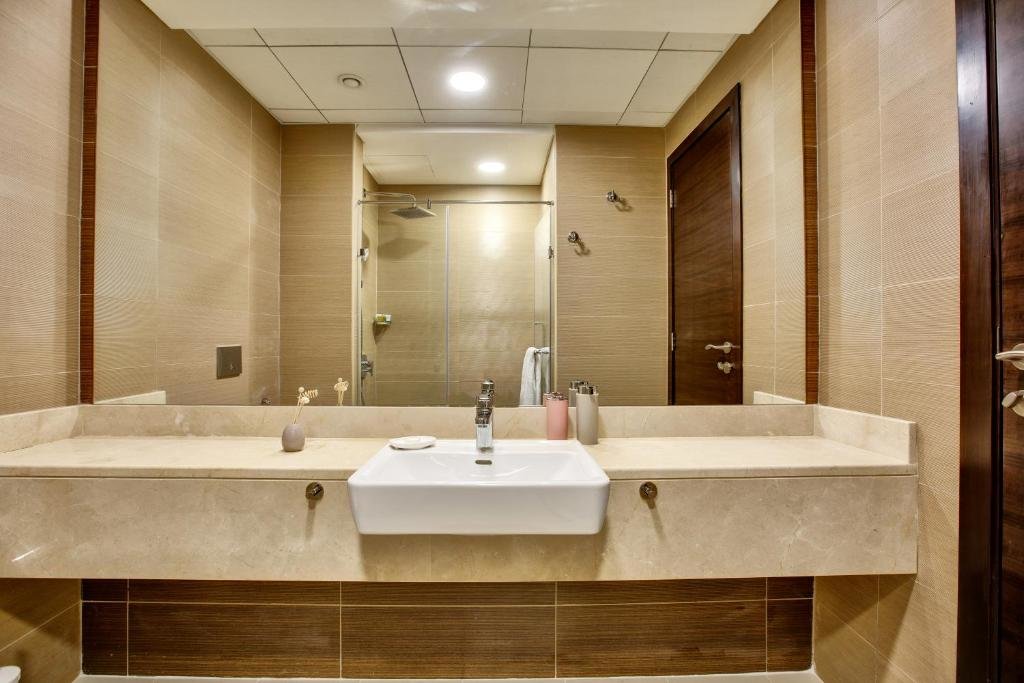 Дубай: Apartment in Sparkle Tower by Swarovski Dubai Marina