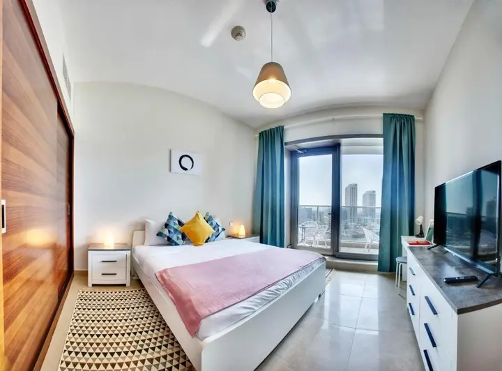 Дубай: Apartment in Sparkle Tower by Swarovski Dubai Marina