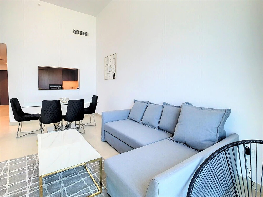 Дубай: Stunning Apt with Balcony - Dubai Mall access