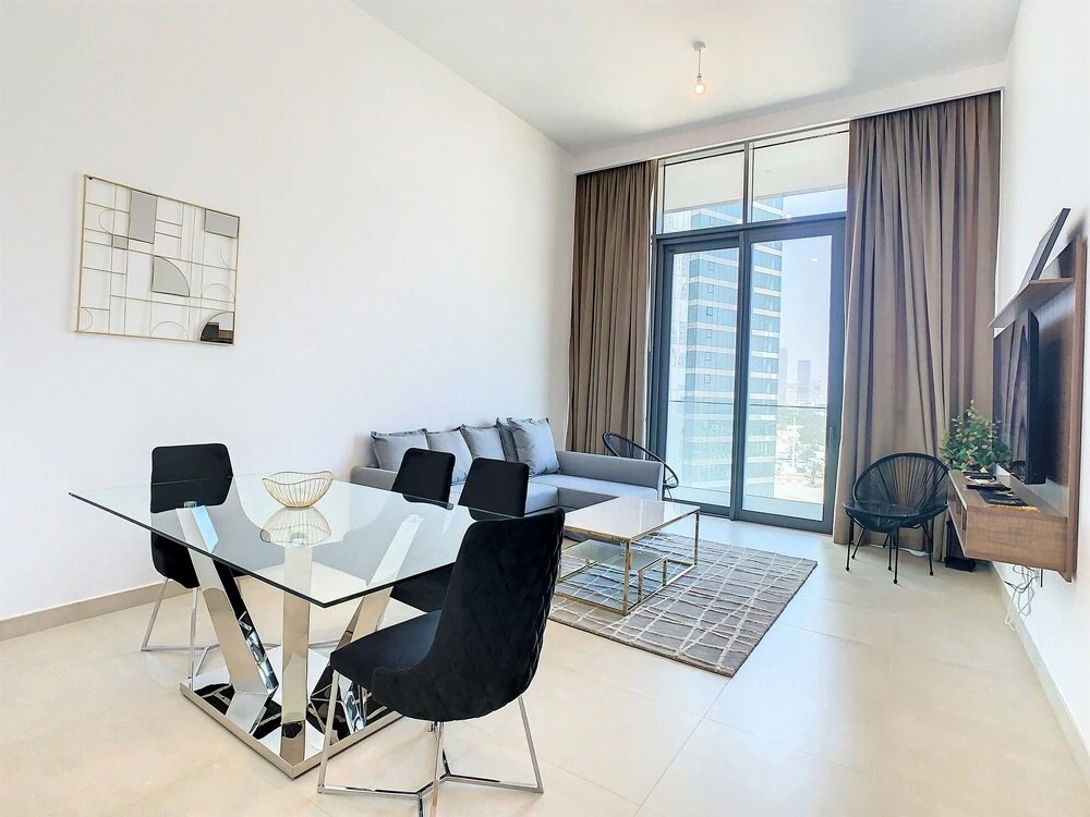 Дубай: Stunning Apt with Balcony - Dubai Mall access