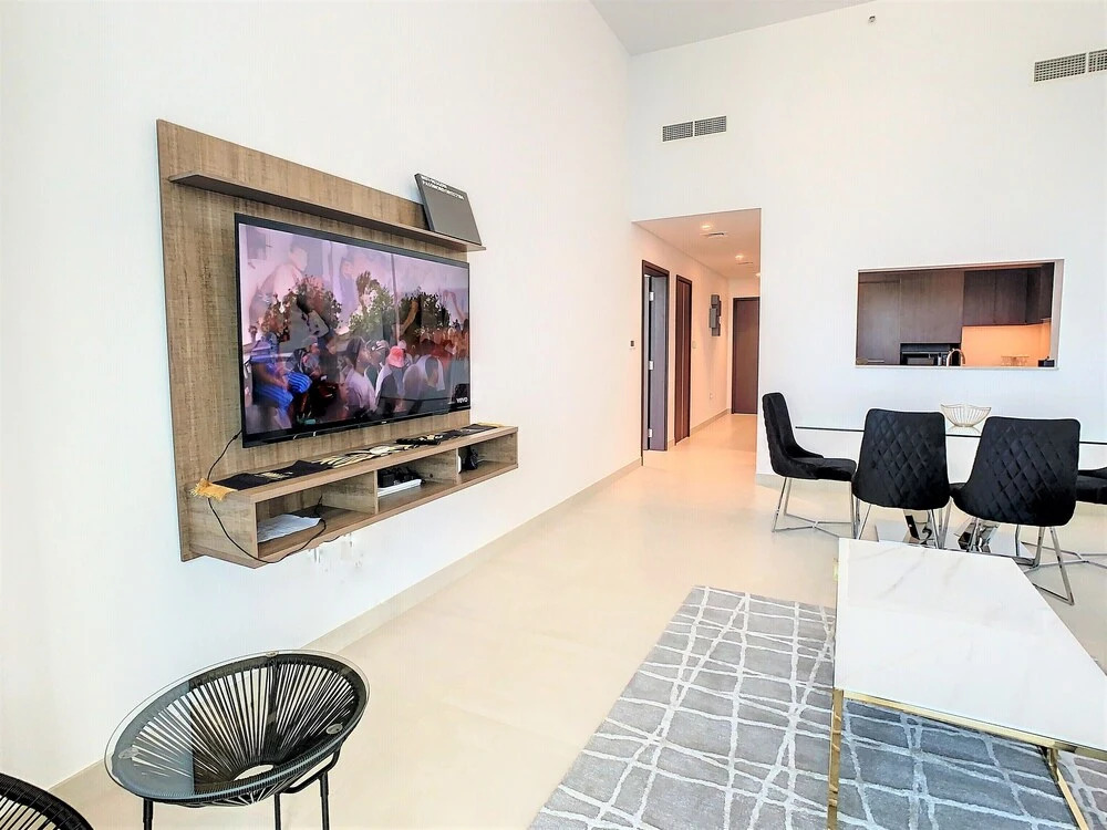 Дубай: Stunning Apt with Balcony - Dubai Mall access