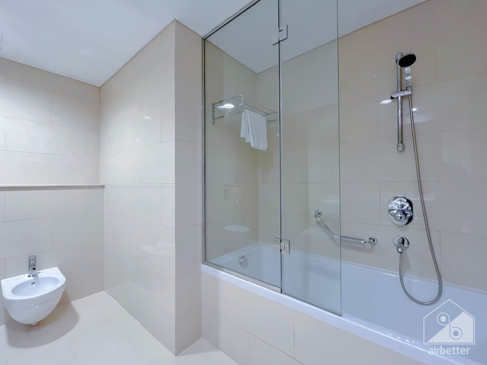 Дубай: Luxurious Loft with stunning views Dubai