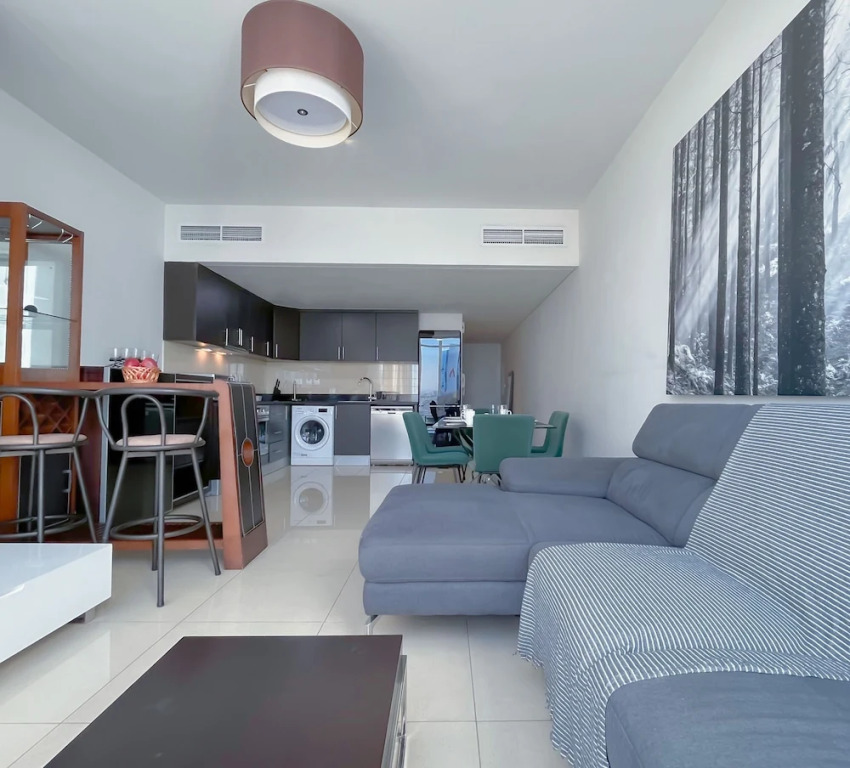 Дубай: Luxurious Loft with stunning views Dubai