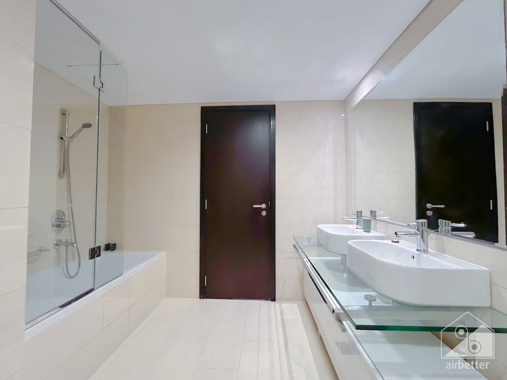 Дубай: Luxurious Loft with stunning views Dubai