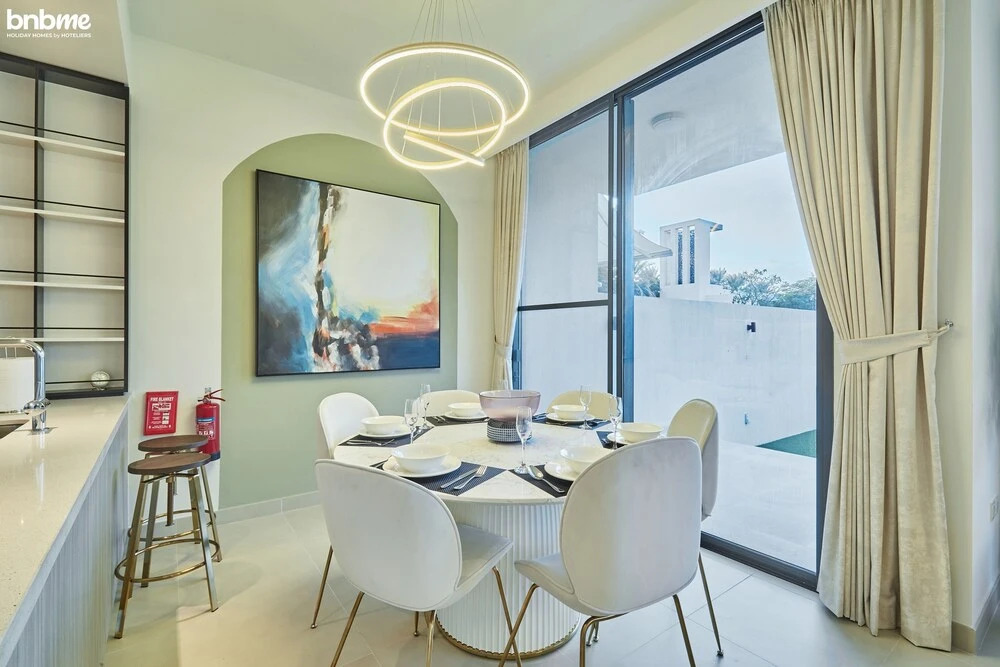 Дубай: Damac Hills Studio with City View
