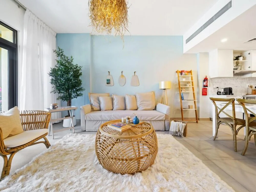 Дубай: Iconic Views Apt With Balcony Close to the Beach