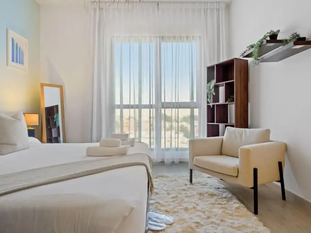 Дубай: Iconic Views Apt With Balcony Close to the Beach