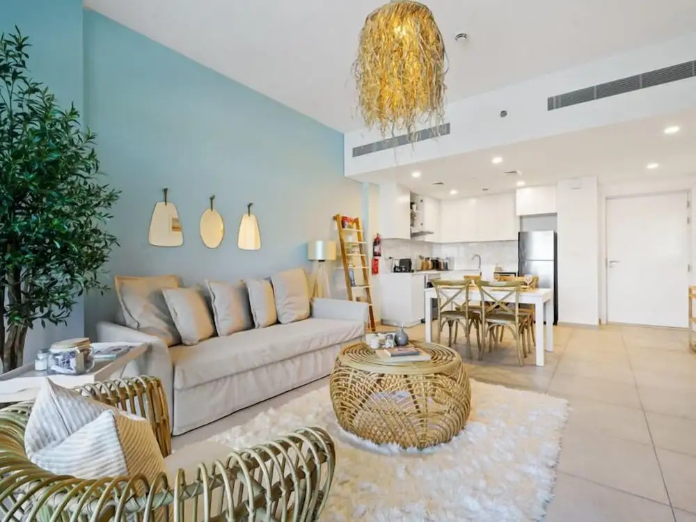 Дубай: Iconic Views Apt With Balcony Close to the Beach