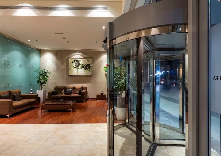 Дубай: Al Fattan - Sea View - Luxury JBR - Free Beach Resorts Access!