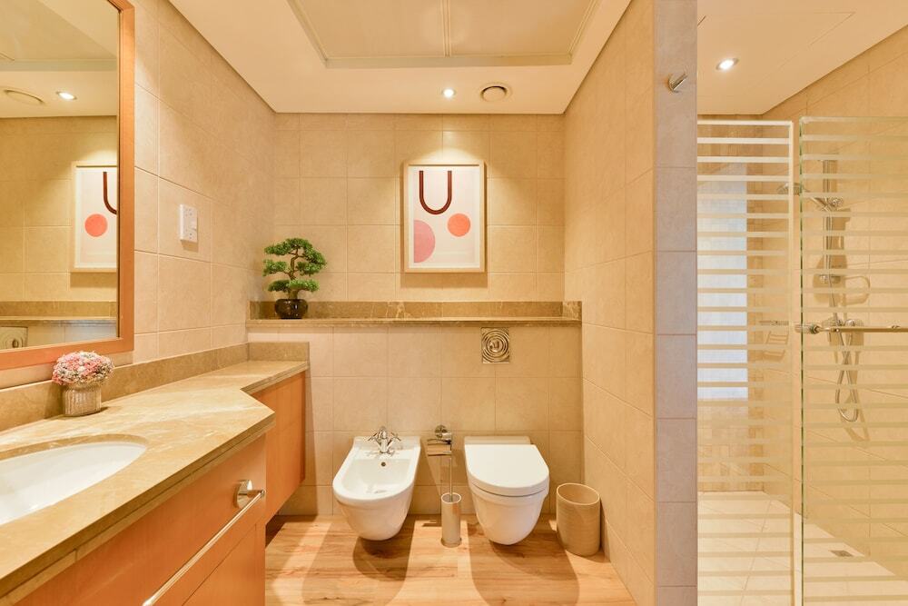Дубай: Al Fattan - Sea View - Luxury JBR - Free Beach Resorts Access!