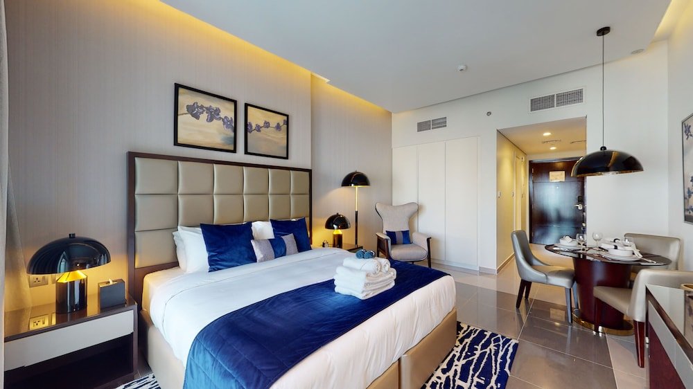Дубай: Majestine Luxury Apartments