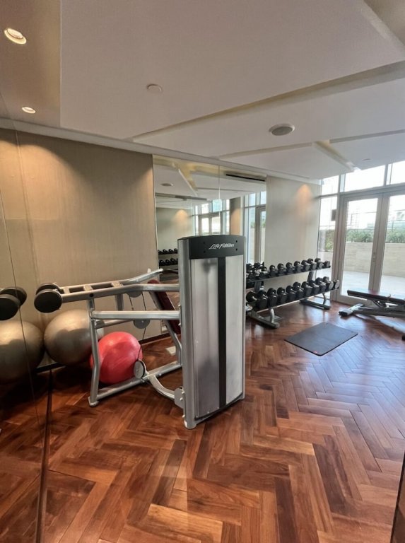 Дубай: Majestine Luxury Apartments