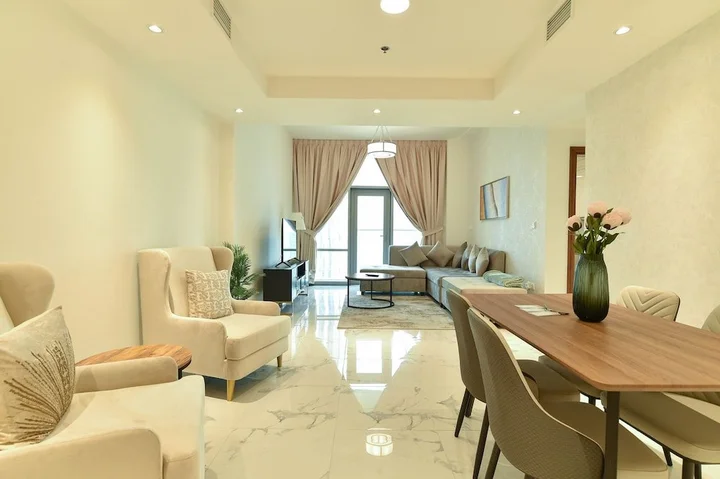 Дубай: Dubai Canal View 1 BR Premium Apartment - AMN