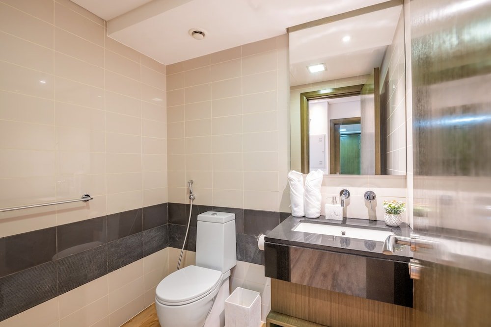 Дубай: Lofts - Downtown Luxury - 5 Min Walk To Dubai Fountain!