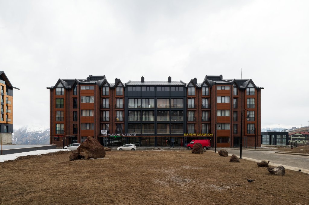 Гудаури: Апарт-отель Gudauri Ski Resort - Alpic Apartments
