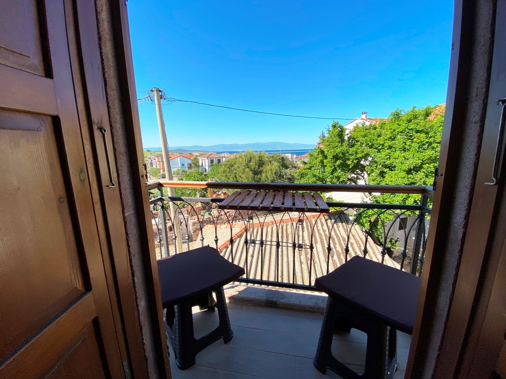 Айвалык: Mai Otel Cunda
