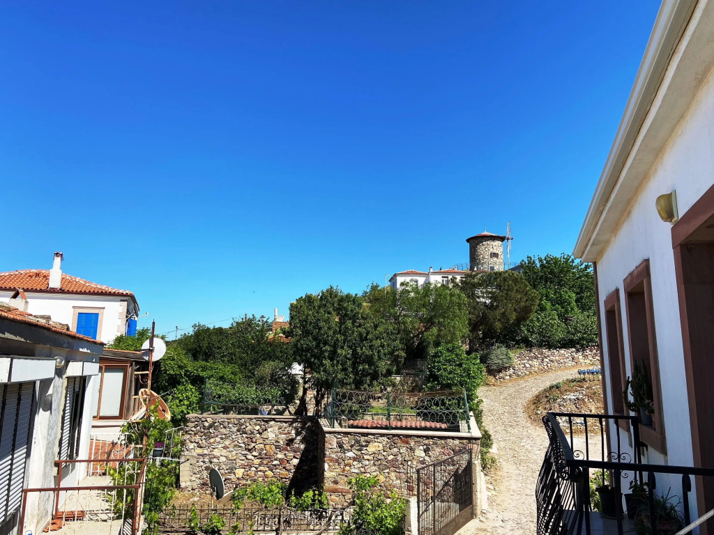 Айвалык: Mai Otel Cunda
