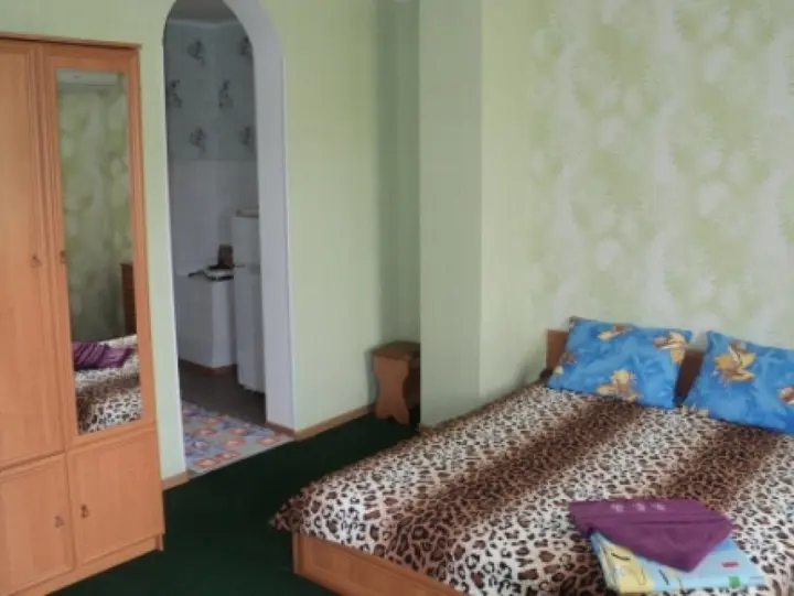 Утёс: Villa Viola
