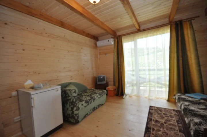 Утёс: Villa Viola