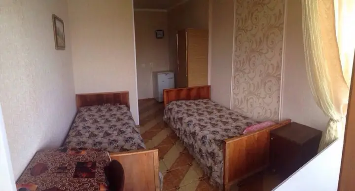 carousel image 4