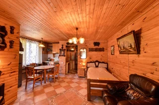 Феодосия: Guest House Uyutnyi Dvorik