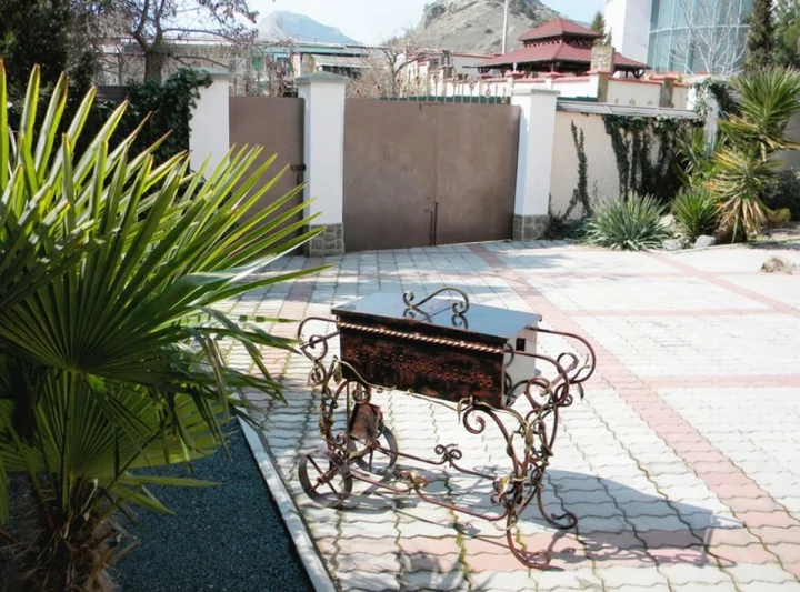 Рыбачье: Guest House Chernomoroff
