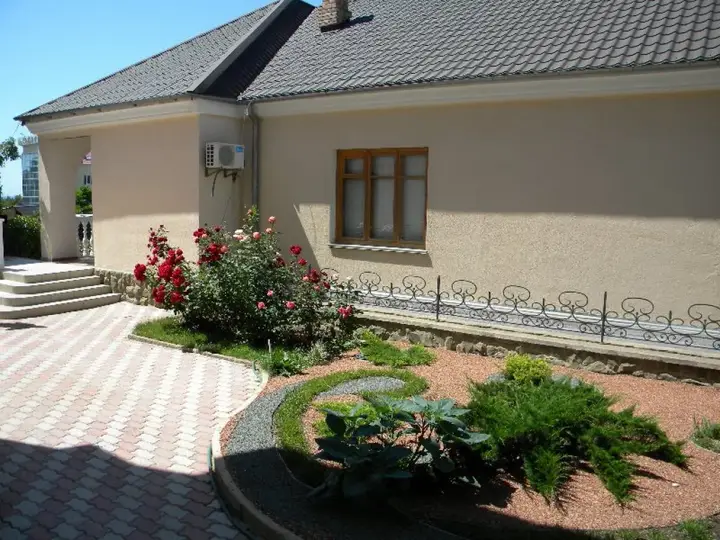 Guest House Chernomoroff — фото 1