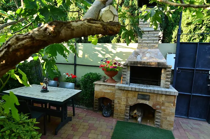 Алушта: Guest House Kiparis