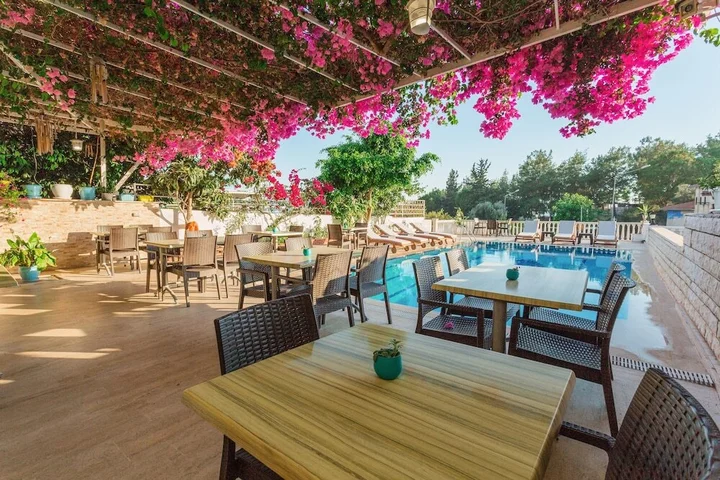 Каш: Hotel Koza
