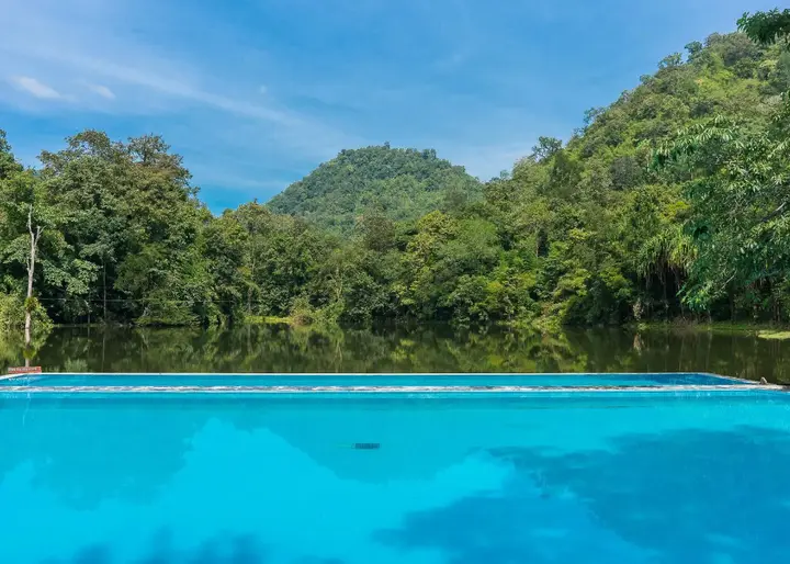 Сай Йок: Home Phutoey River Kwai Hotspring & Nature Resort